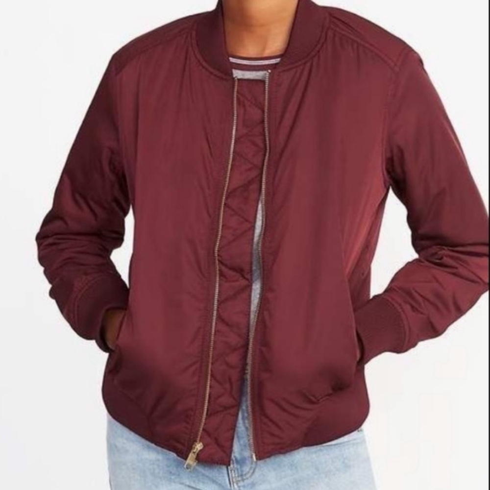 Never worn medium maroon bomber style jacket